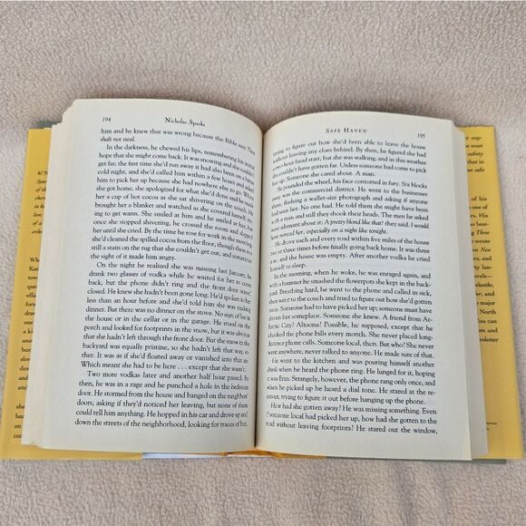 Nicholas Sparks Safe Haven Hardback Book - Picture 12 of 14